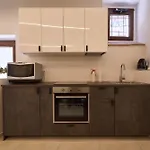Am 12 - Charming Loft In The Heart Of